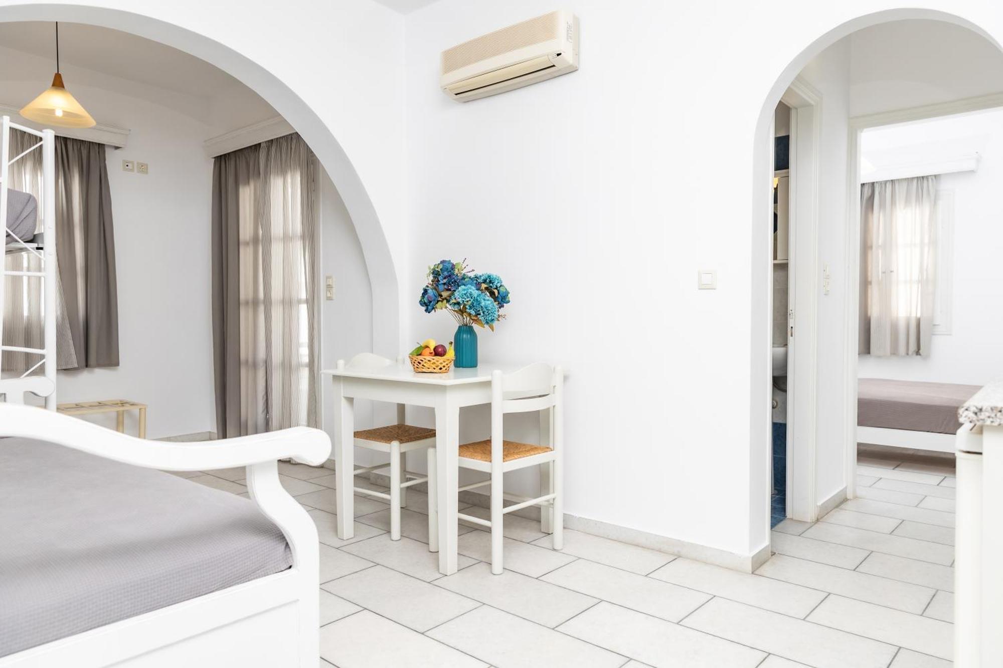Depis Ebiria Appartement Naxos City Buitenkant foto
