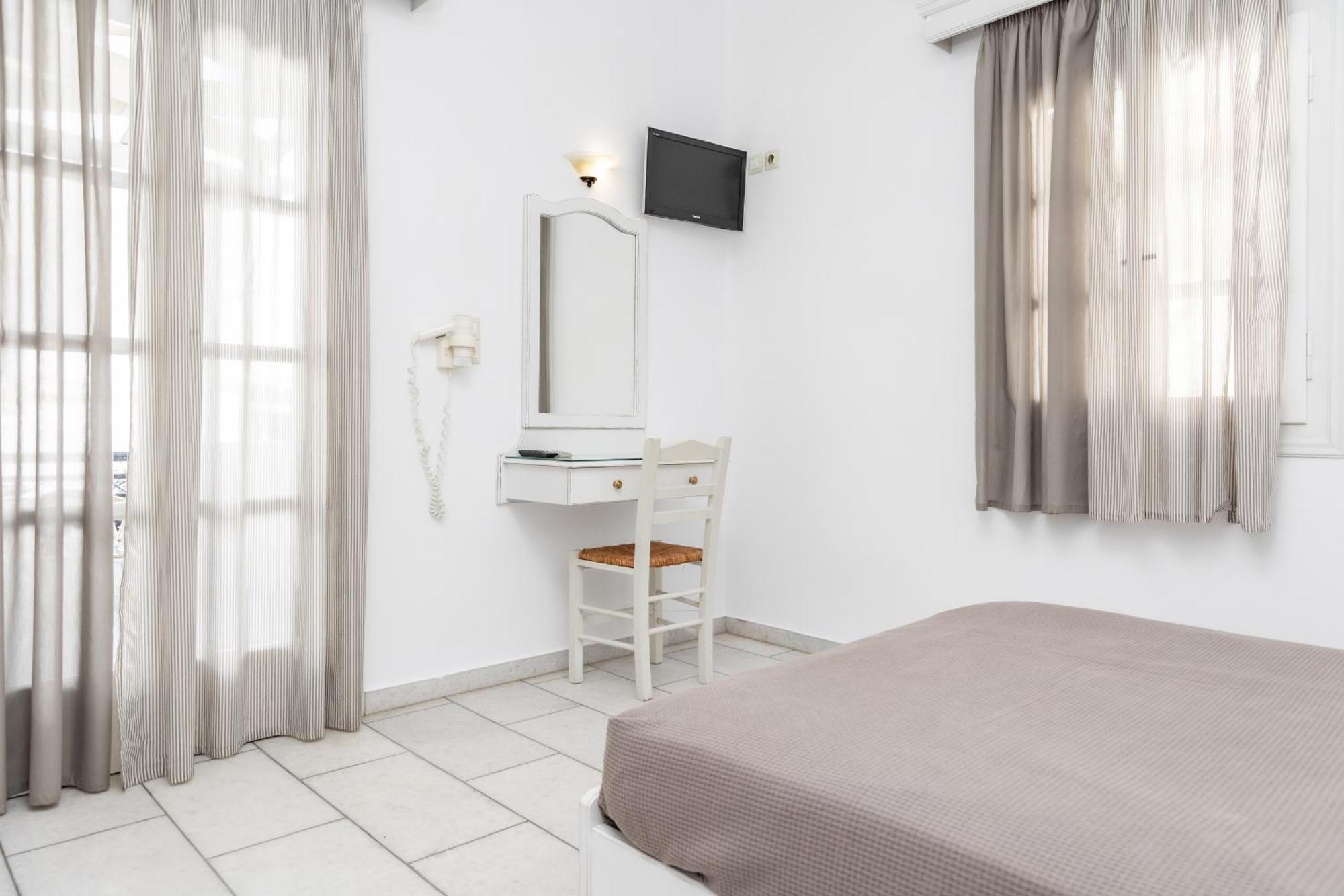 Depis Ebiria Appartement Naxos City Buitenkant foto