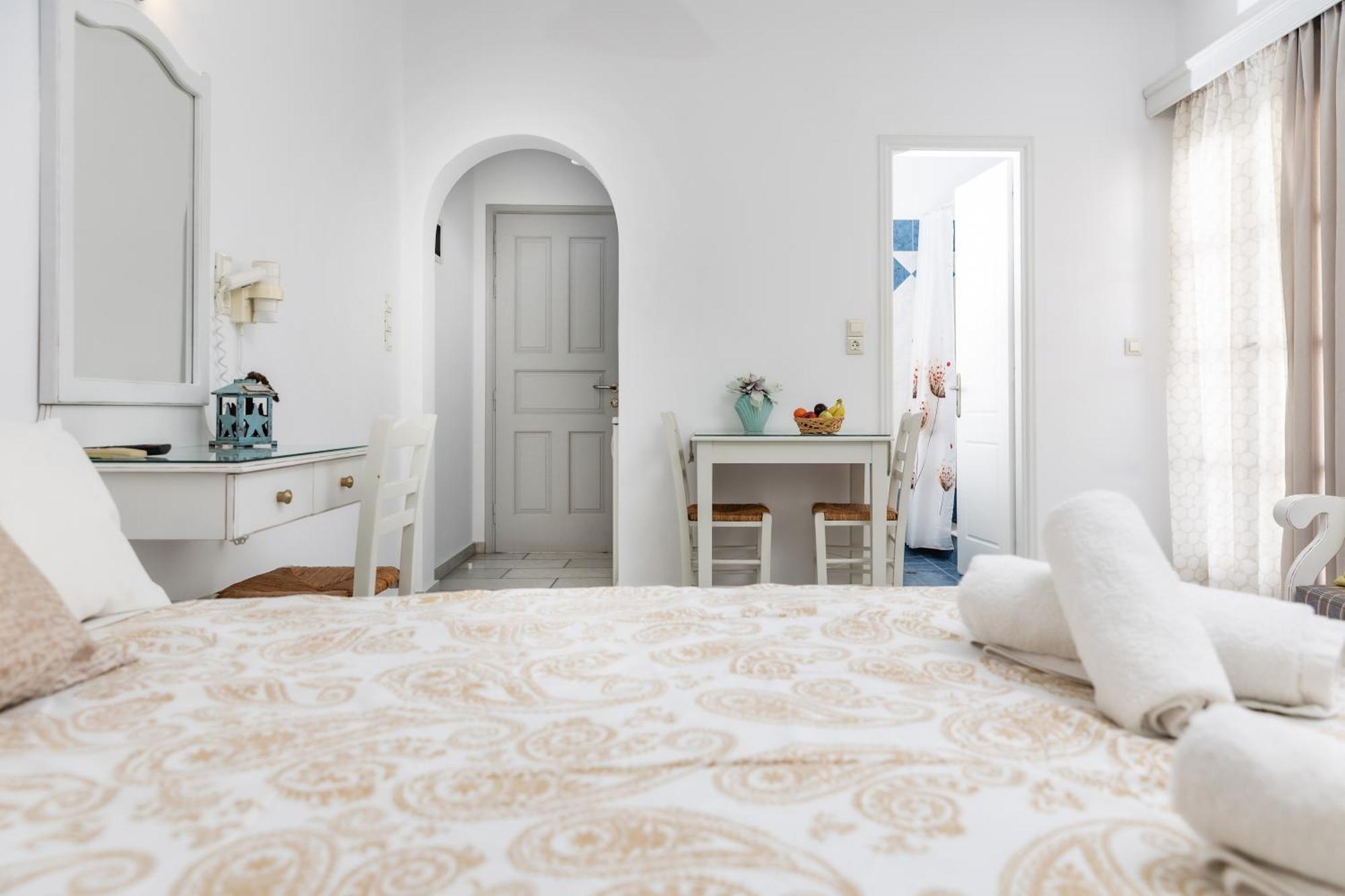 Depis Ebiria Appartement Naxos City Buitenkant foto