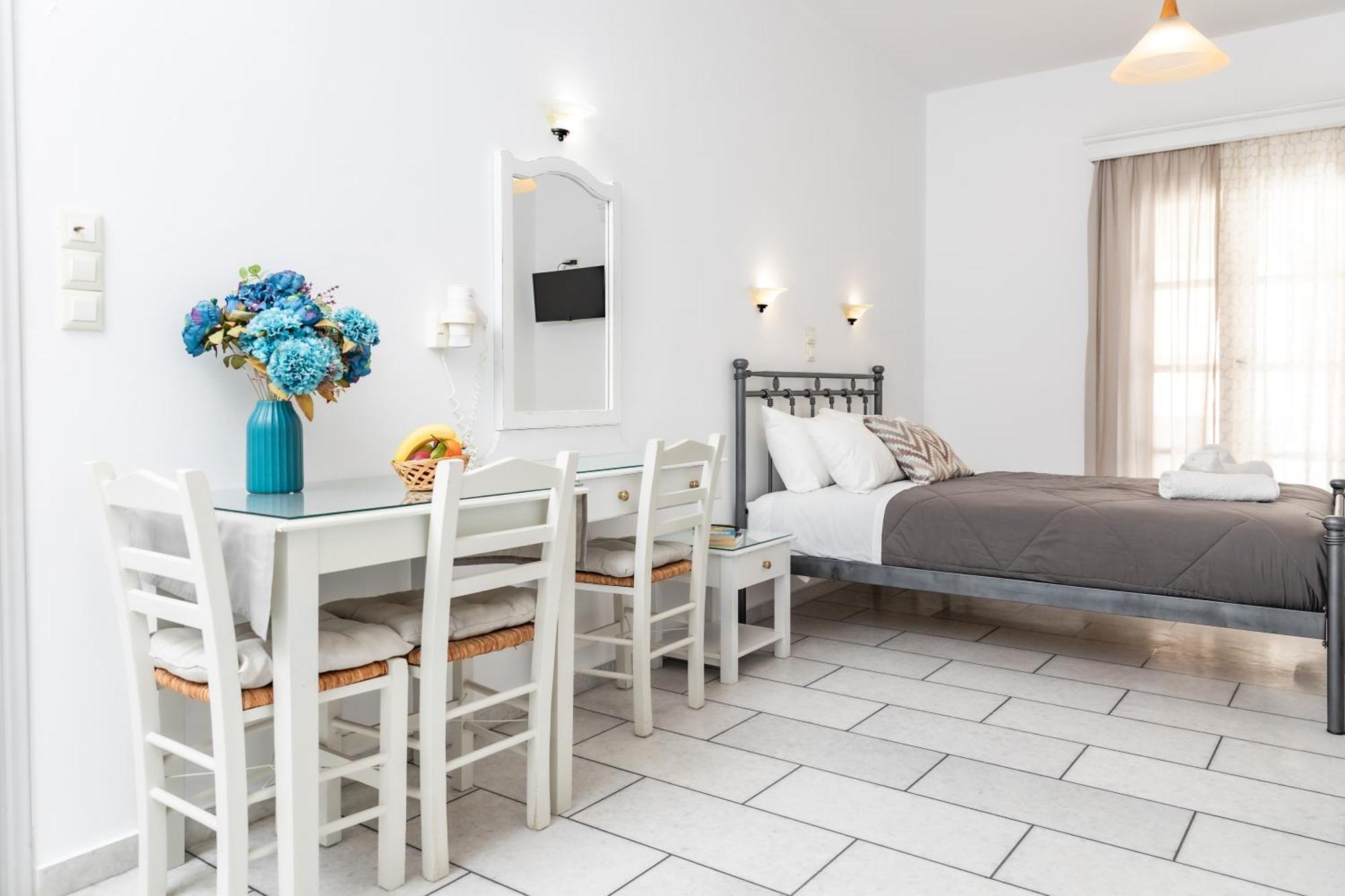 Depis Ebiria Appartement Naxos City Buitenkant foto
