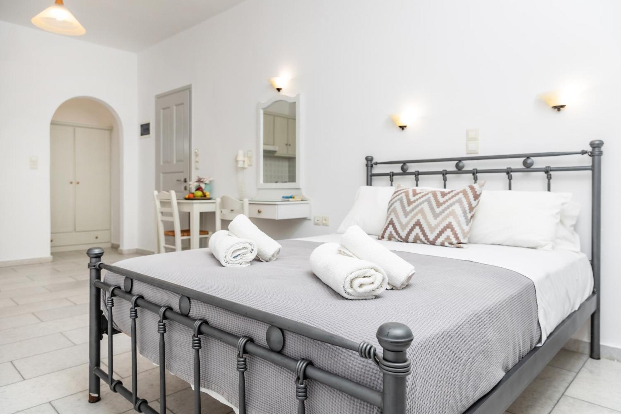 Depis Ebiria Appartement Naxos City Buitenkant foto